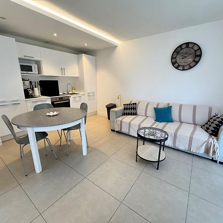 Les Volets Bleus Apartment Nice Luaran gambar